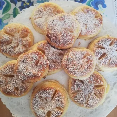 La Dimora Di Lola Affittacamere בית הארחה