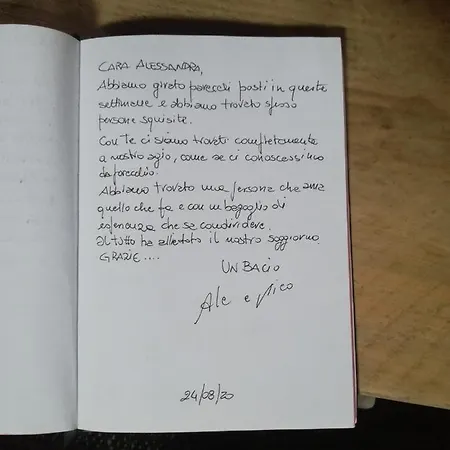 בית הארחה La Dimora Di Lola Affittacamere Porto SantʼElpidio